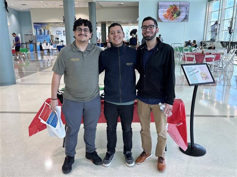 PalmSol team members at a Palm Beach County community expo